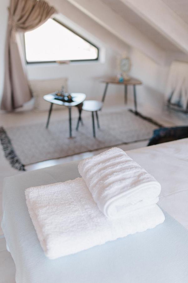 Ariti Luxury Apartment, Nikiána Eksteriør bilde